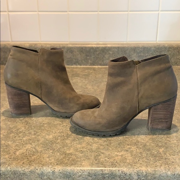 Also Ankle Booties - Picture 5 of 5